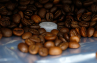 ที่กำหนดเองยืนกระเป๋าวาล์วถุงกาแฟที่มีซิปด้านข้างสำหรับเมล็ดกาแฟบรรจุภัณฑ์อาหาร